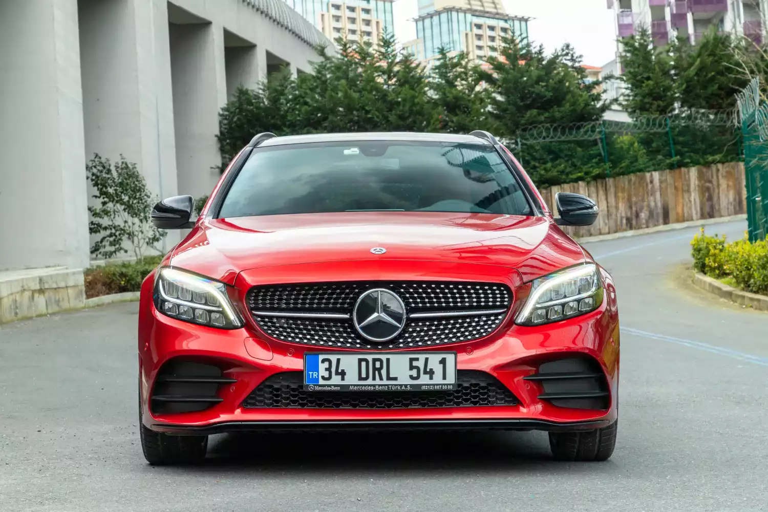 Mercedes-Benz C-Class organizer for road trip